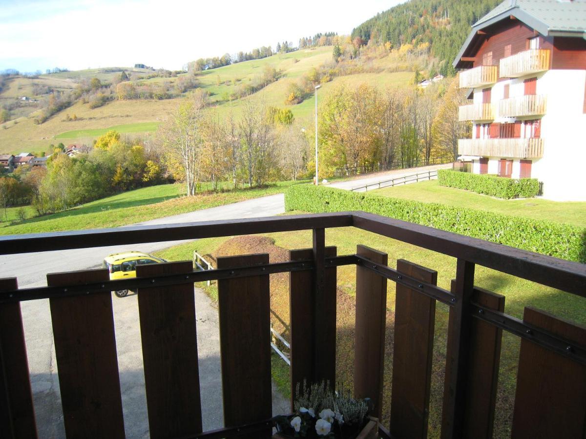 Appartement Au Pied Des Pistes, Avec Vue Sur La Montagne 贝尔内 外观 照片